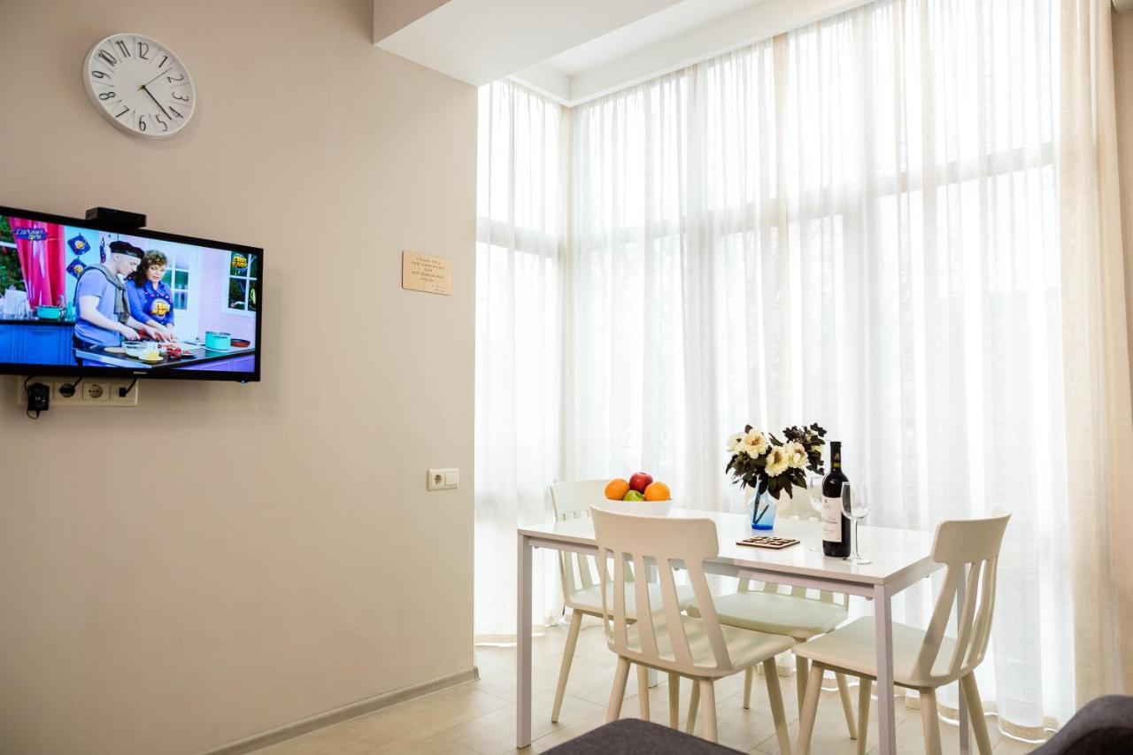 Modern Avlabari In Old Town Apartament