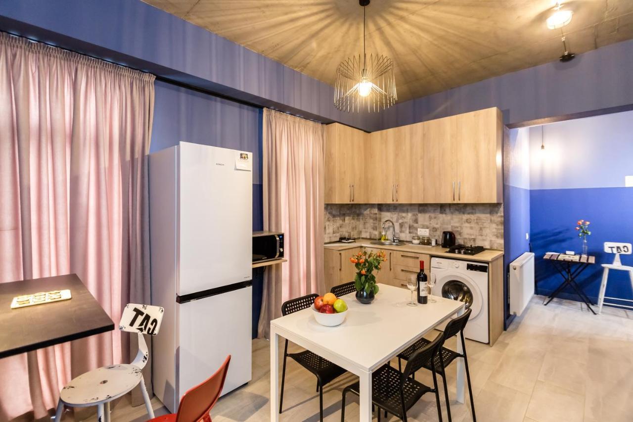 Modern Avlabari In Old Town טביליסי