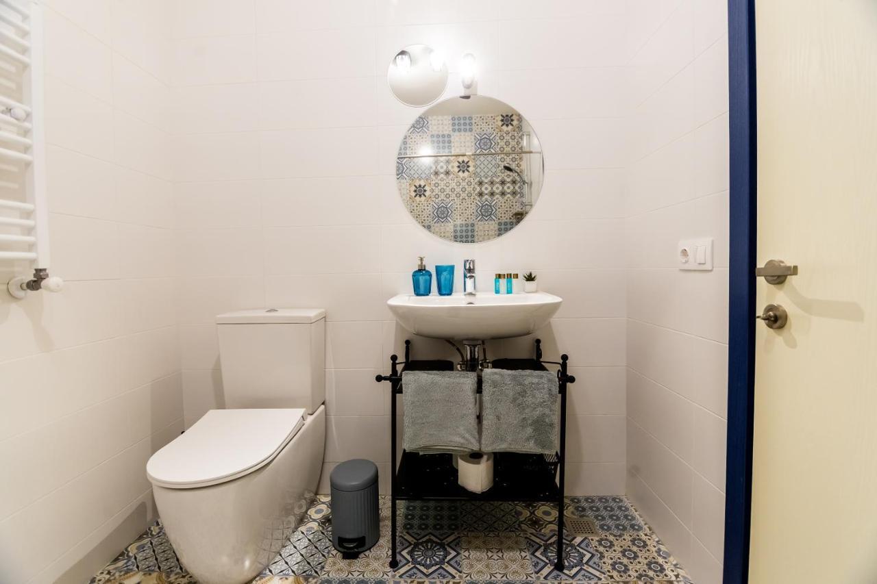 Modern Avlabari In Old Town